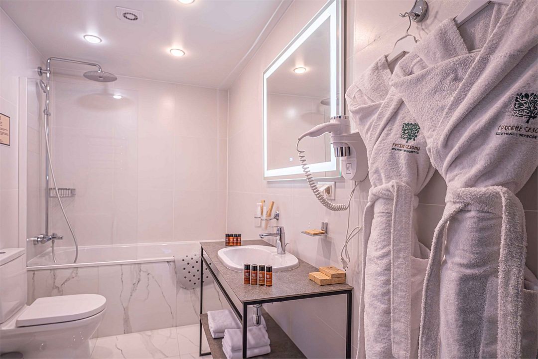 Коттедж 4-местный 3-комнатный (Forest Le Petit BBQ, с купелью)