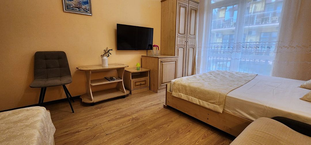 Полулюкс 4-местный 1-комнатный