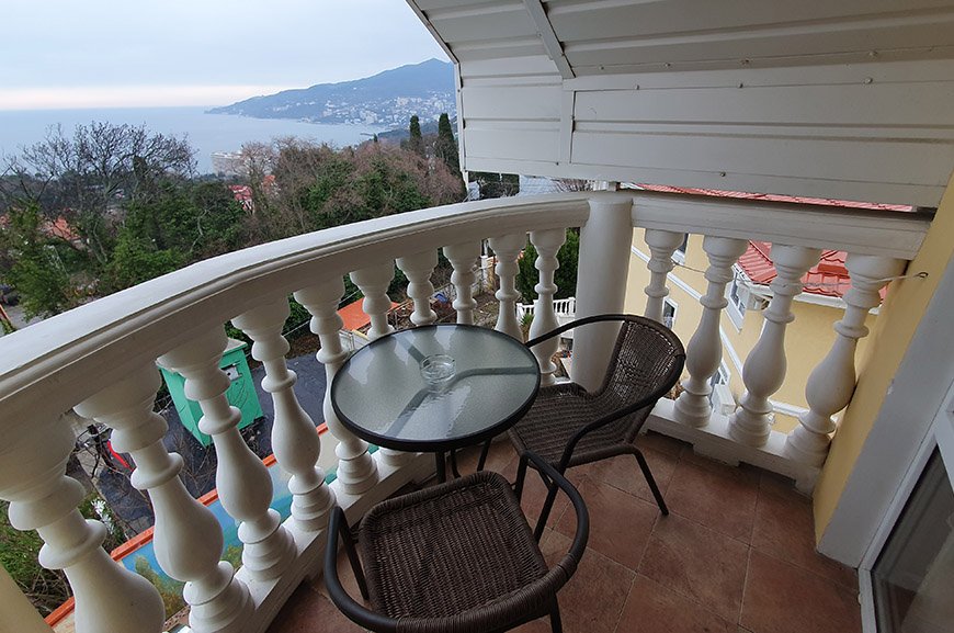 Люкс 4-местный 2-комнатный