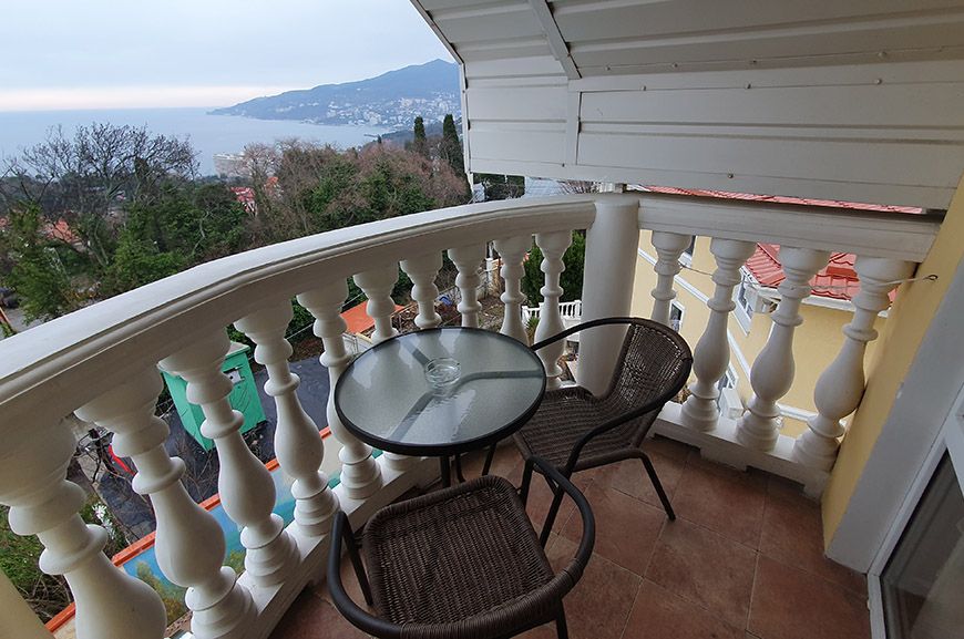 Люкс 4-местный 2-комнатный