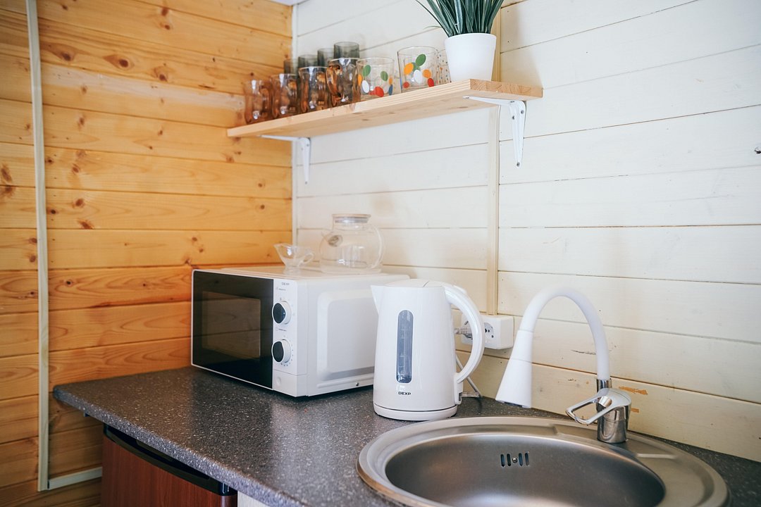 Коттедж 2-местный 1-комнатный (Лесной домик)