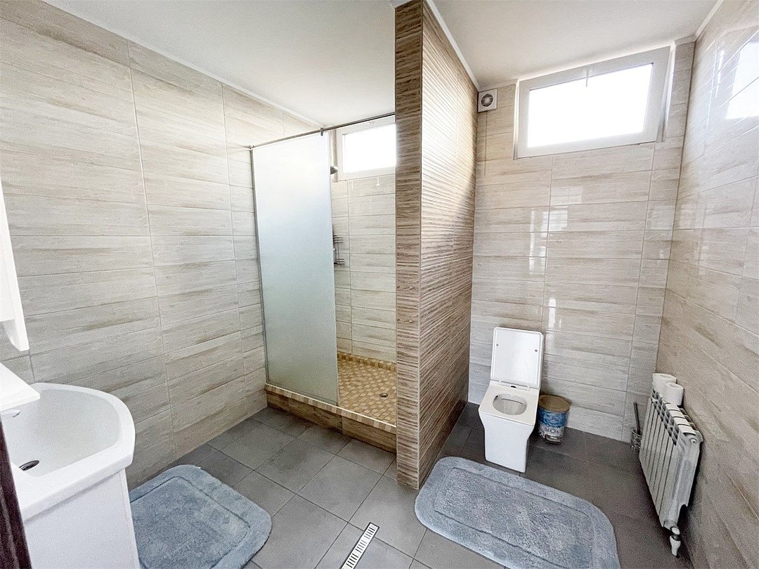 Дом 14-местный (250 кв. м)