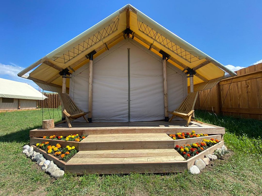 Глэмпинг Искатели, Хужир, Иркутская область