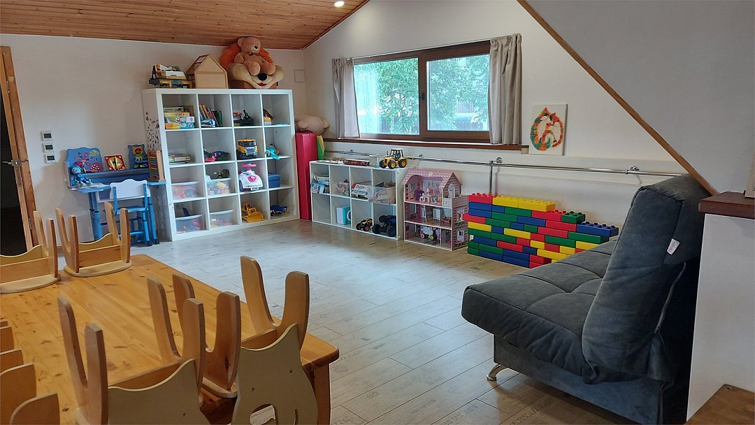 Дом 20-местный 7-комнатный