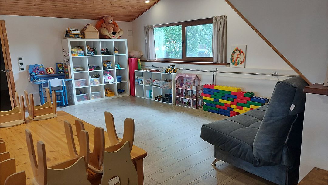 Дом 20-местный 7-комнатный