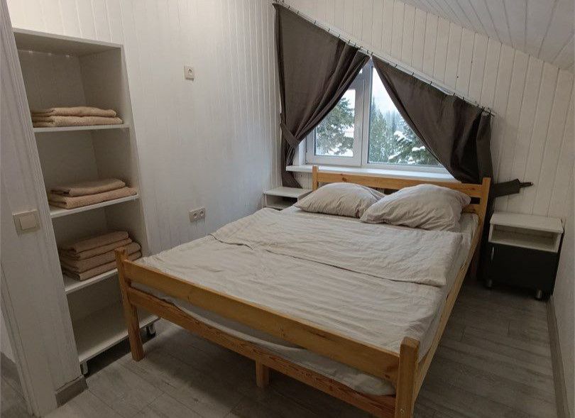 Апартаменты 4-местный (мансардный этаж)