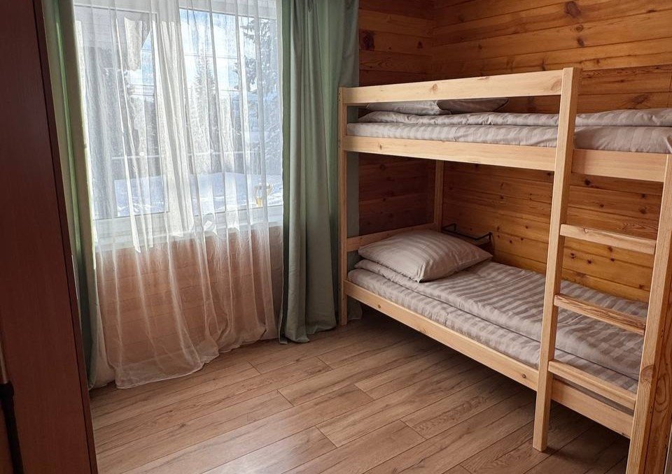 Дом 10-местный 2-этажный (№2)