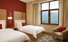 Делюкс Твин с видом на горы, Горнолыжный курорт Горки Отель, Эстосадок