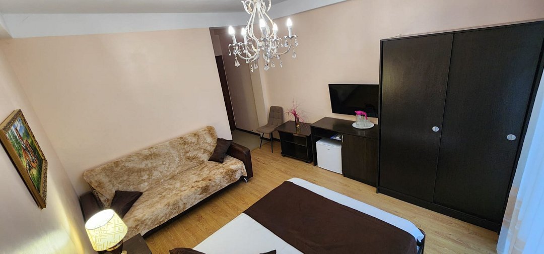 Полулюкс 4-местный 1-комнатный