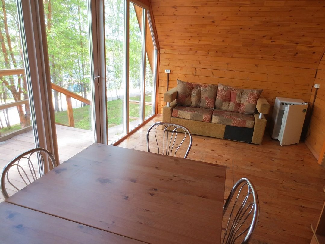 Домик летний 6-местный (№6)