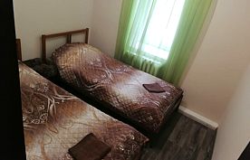 Стандарт 4-местный (№4, 5), База отдыха Стрелинка, Маслянинский