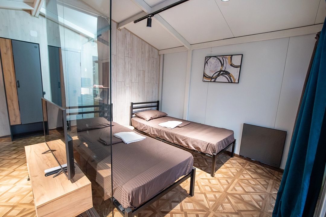 Дом Смарт Хаус 4-местный №8