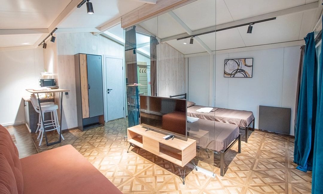 Дом Смарт Хаус 4-местный №8