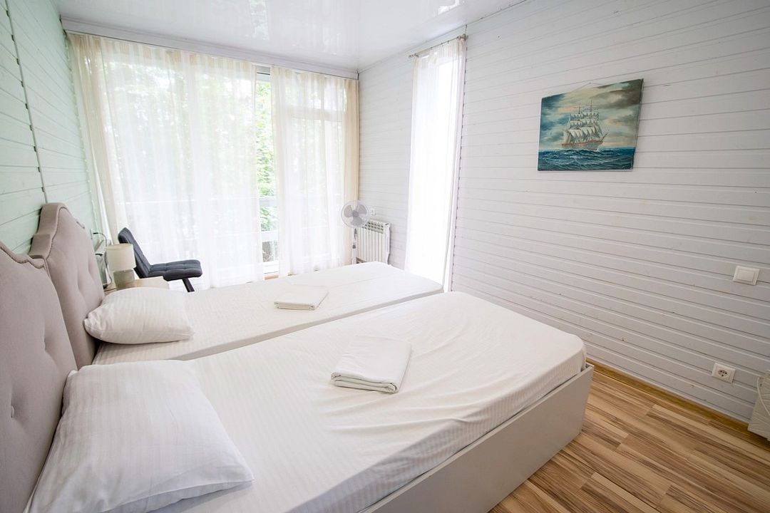 Стандартный 2-местный №4 (Прибрежный)