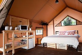Сафари -тент №6: 1 односпальная кровать, Глэмпинг Abrau Glamping, Абрау-Дюрсо