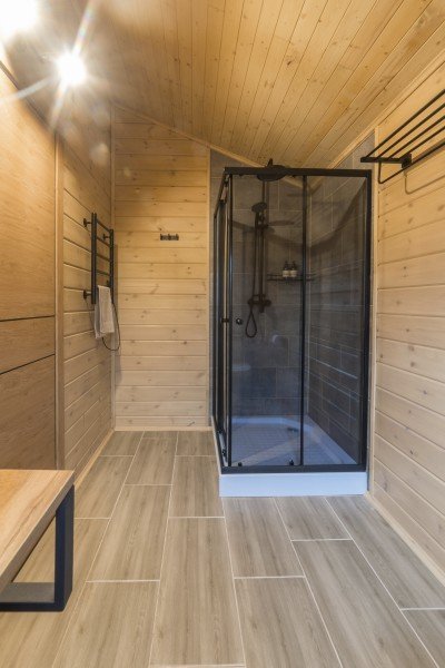 Дом 4-местный 2-комнатный (с террасой)