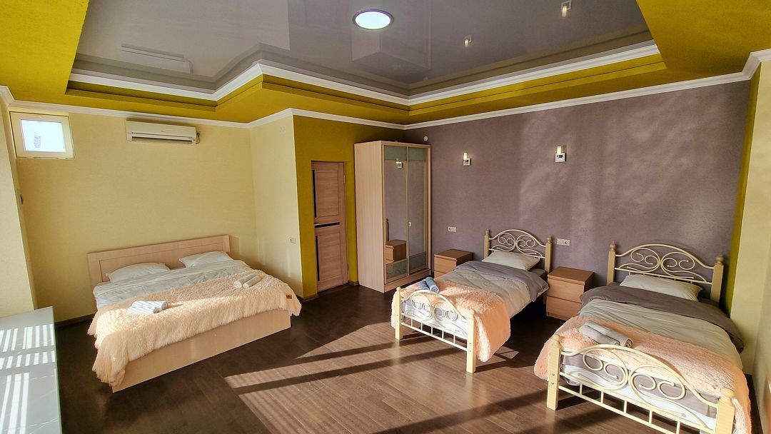 Таунхаус 6-местный 3-этажный