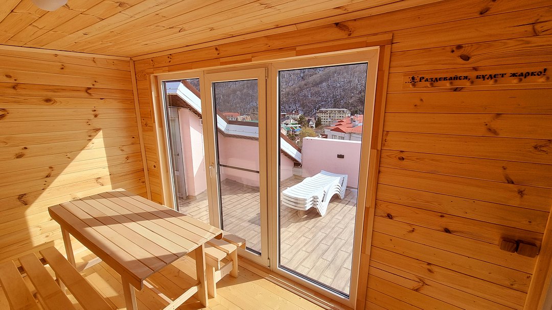 Таунхаус 6-местный 3-этажный