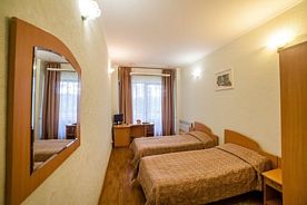 Двухместный номер Стандарт 2 отдельные кровати, Дом отдыха Дивный Мир Хижина, Осташковский район