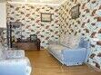 Middle apartment image