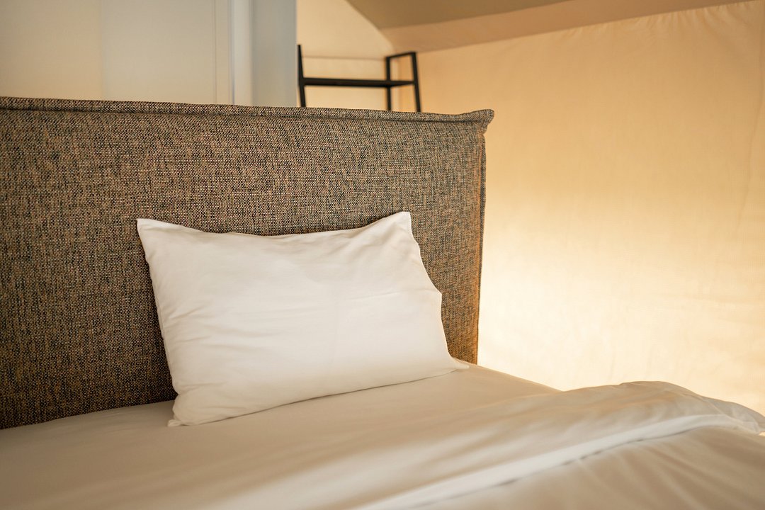 Тент-хаус 2-местный (у реки)