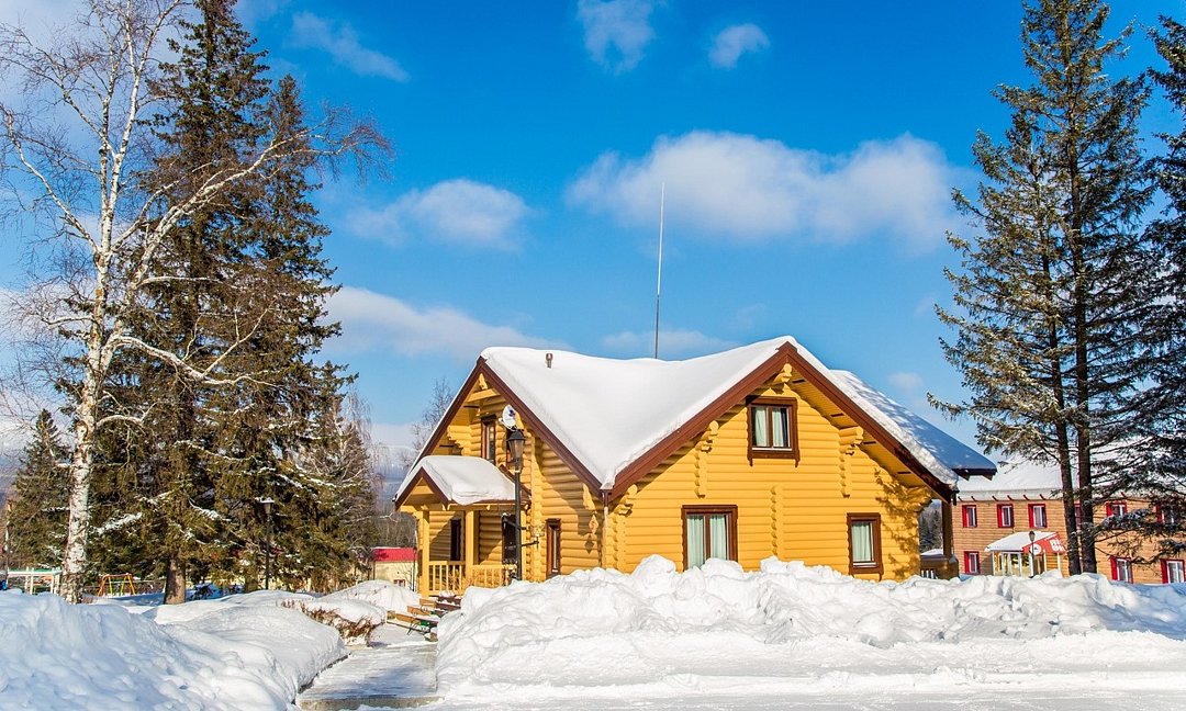 Коттедж 8-местный 4-комнатный (№5)