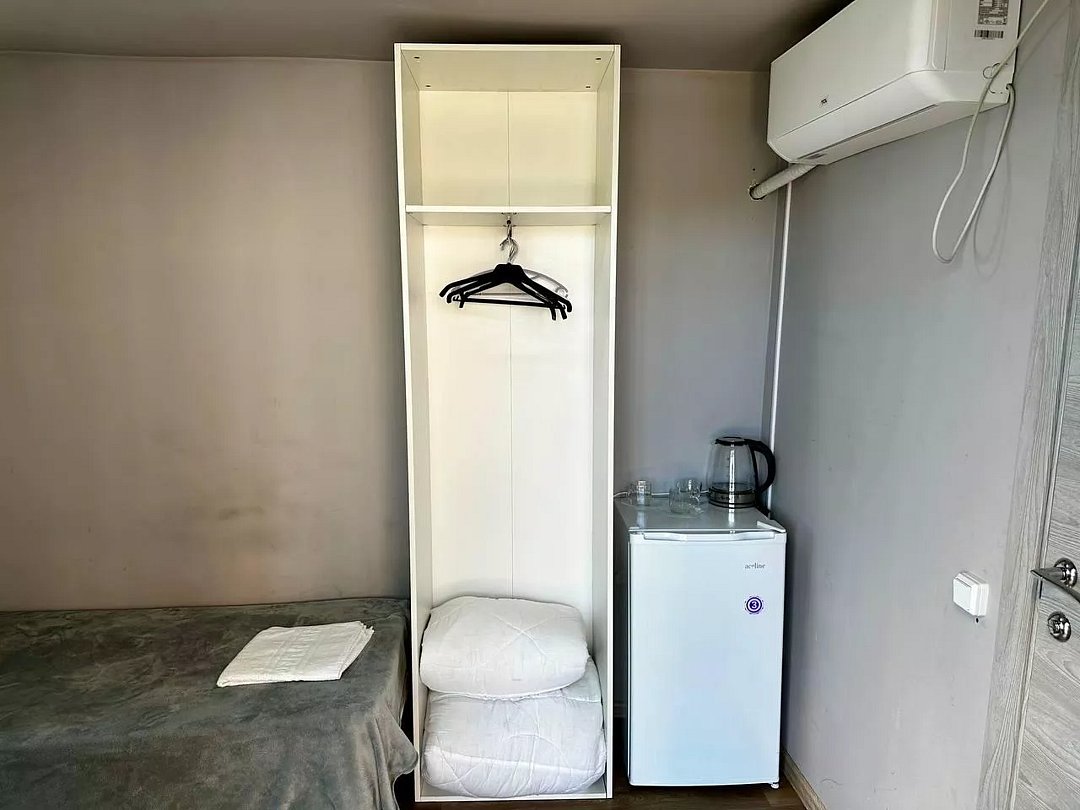 Домик 3-местный (с террасой)