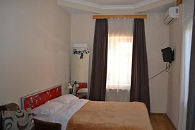 Двухместный номер Standard двуспальная кровать, Гостевой дом Your House in Tbilisi, Тбилиси