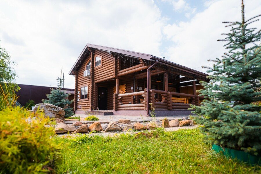 Коттедж Дом Охотника 8-местный