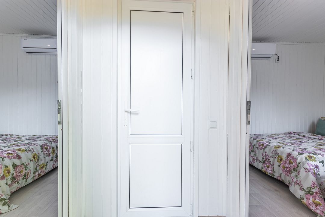 Домик 6-местный 2-комнатный