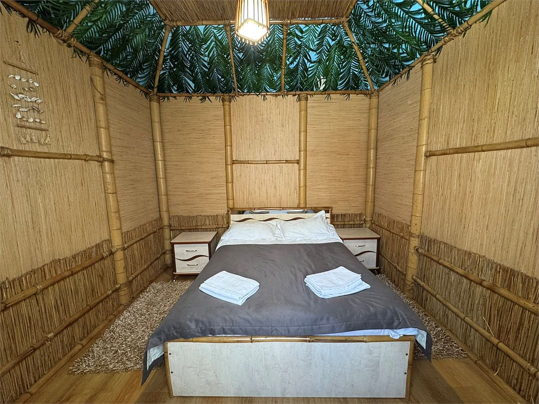 Стандартный 2-местный Улучшенный (Гавайская хижина)