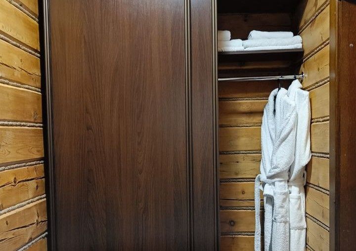 Люкс 3-местный 2-комнатный (№10)