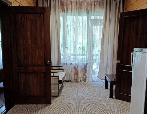 Люкс 4-местный 3-комнатный (№1)