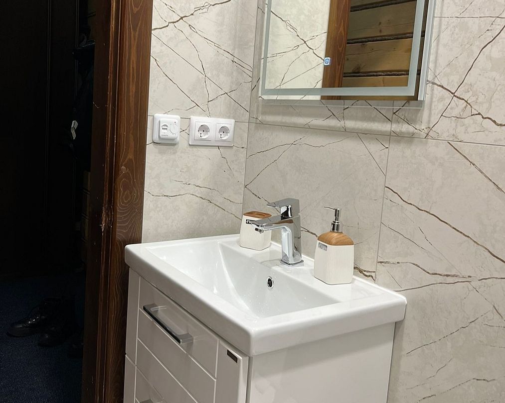 Полулюкс 3-местный (№8, 18)