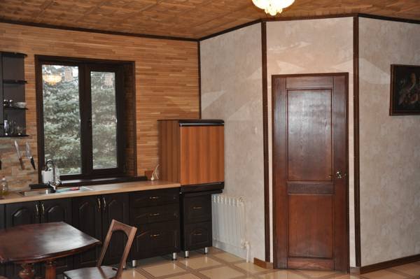 Люкс 4-местный (в двух уровнях)