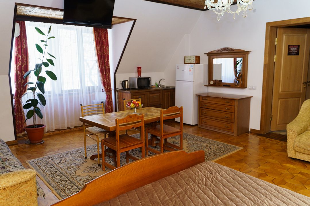 Стандартный 4-местный (большой)