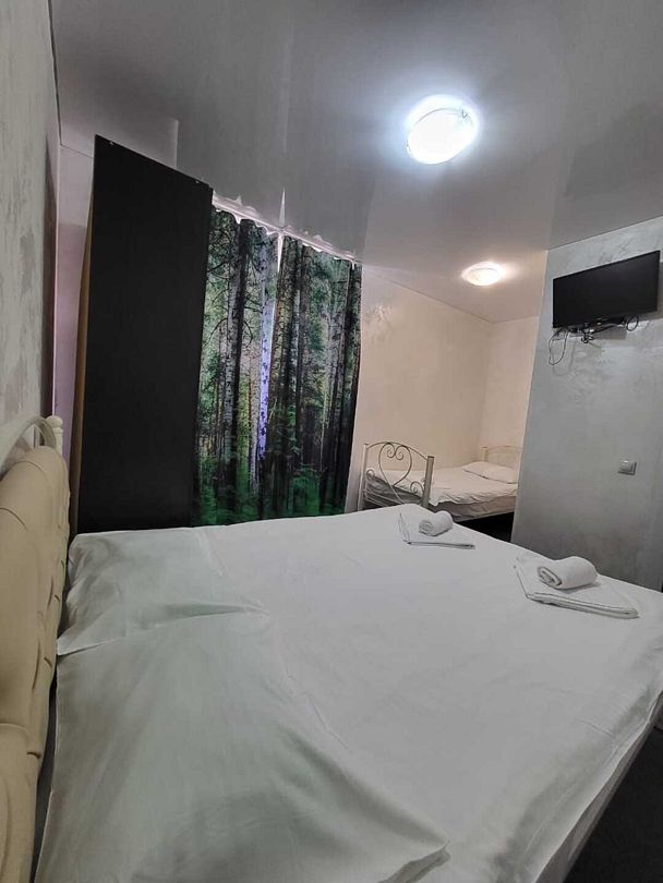 Стандартный 3-местный 1-комнатный (с балконом)