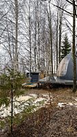 Сфера с купелью Orto с видом на реку, Глэмпинг Ветрено, Брейтово