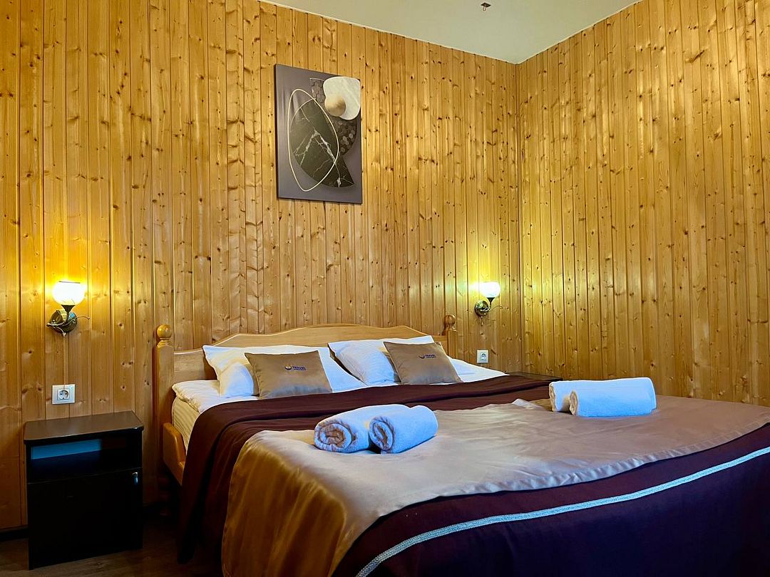 Люкс 4-местный 2-комнатный DBL