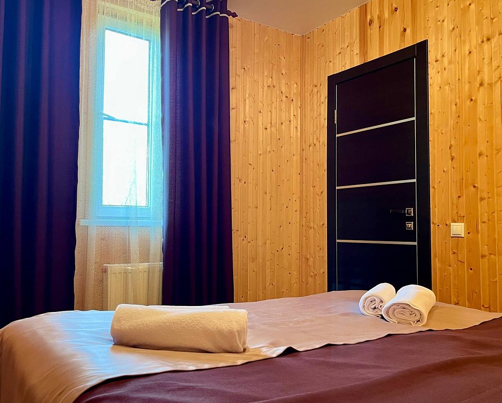 Люкс 4-местный 2-комнатный DBL