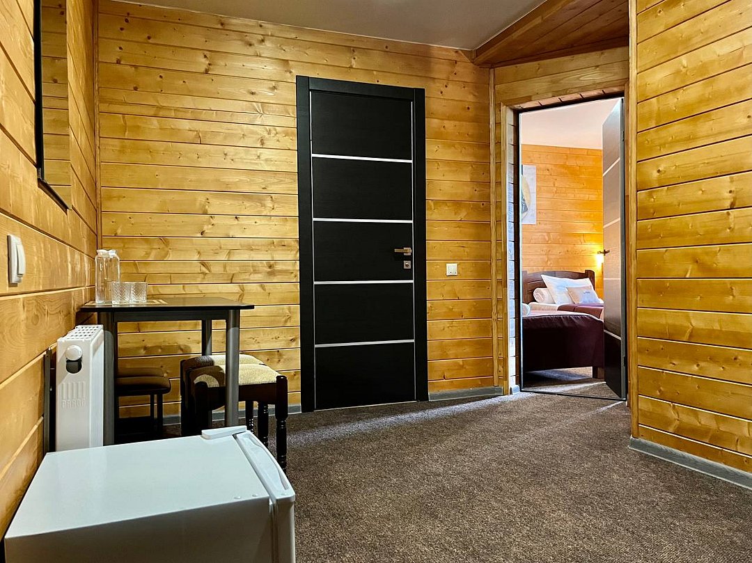 Полулюкс 4-местный 2-комнатный