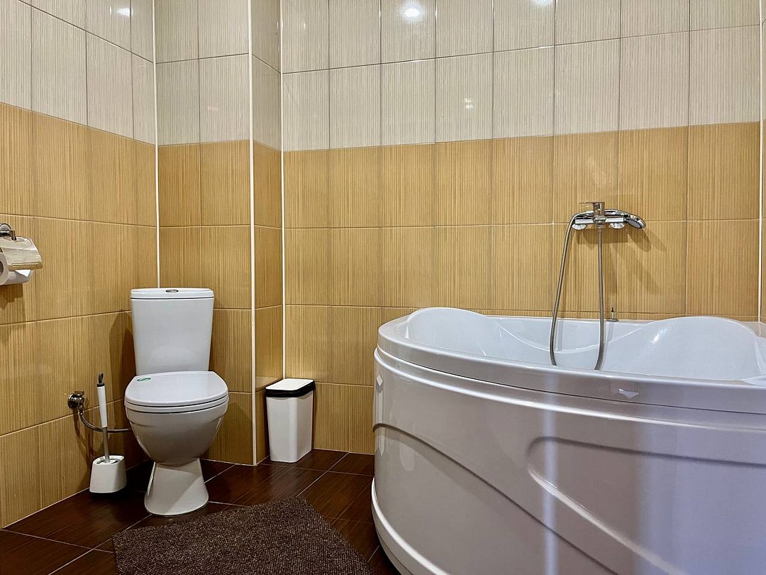 Полулюкс 4-местный 2-комнатный