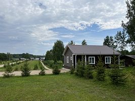 Коттедж с 2 комнатами, База отдыха На волне, Брейтово