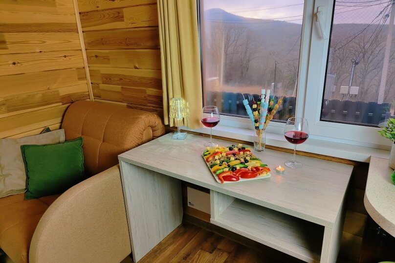 Апартаменты 3-местный 2-комнатный (с кухней)