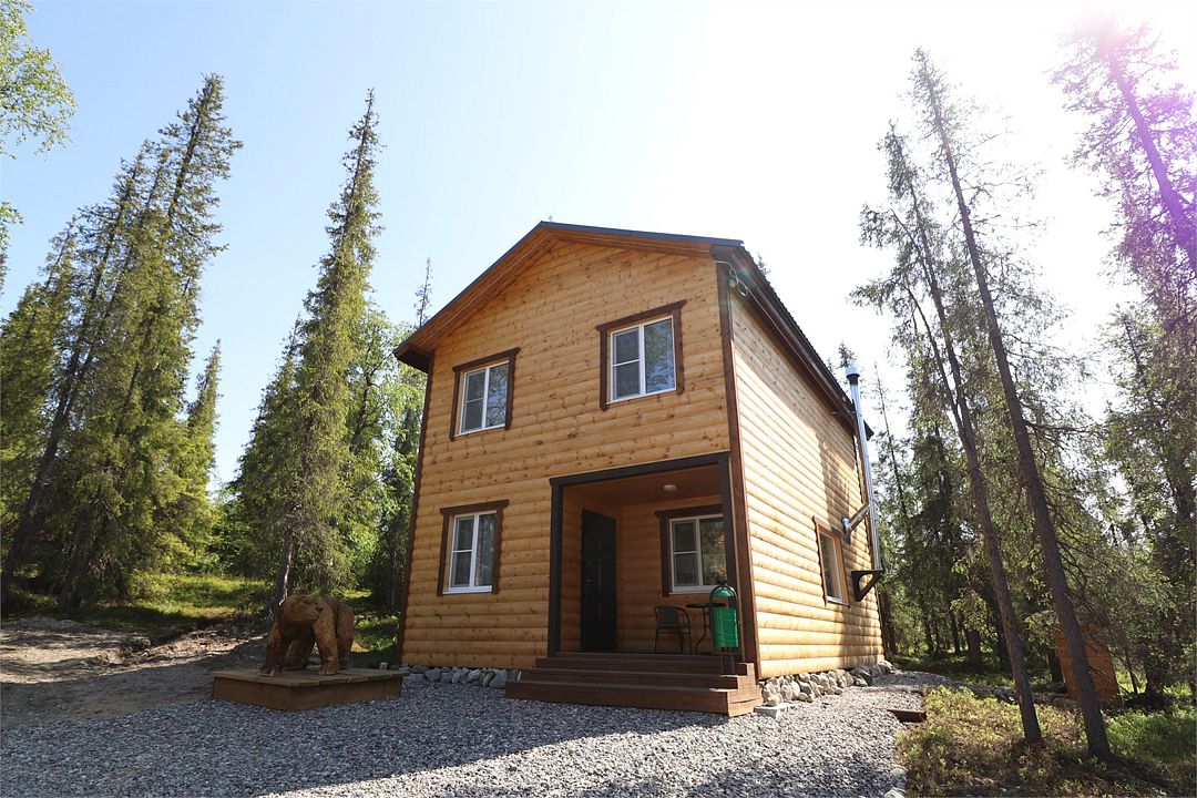 Коттедж 6-местный 2-этажный (с сауной)