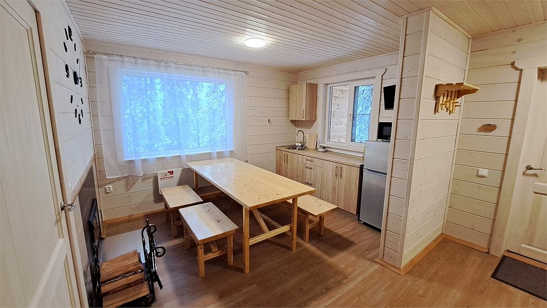 Коттедж 6-местный 2-этажный (с сауной)