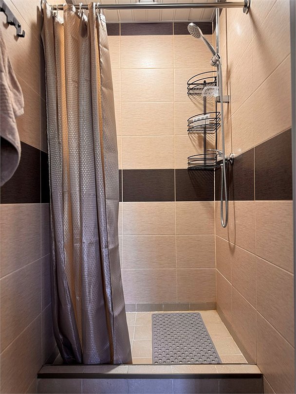 Стандартный 4-местный 1-комнатный