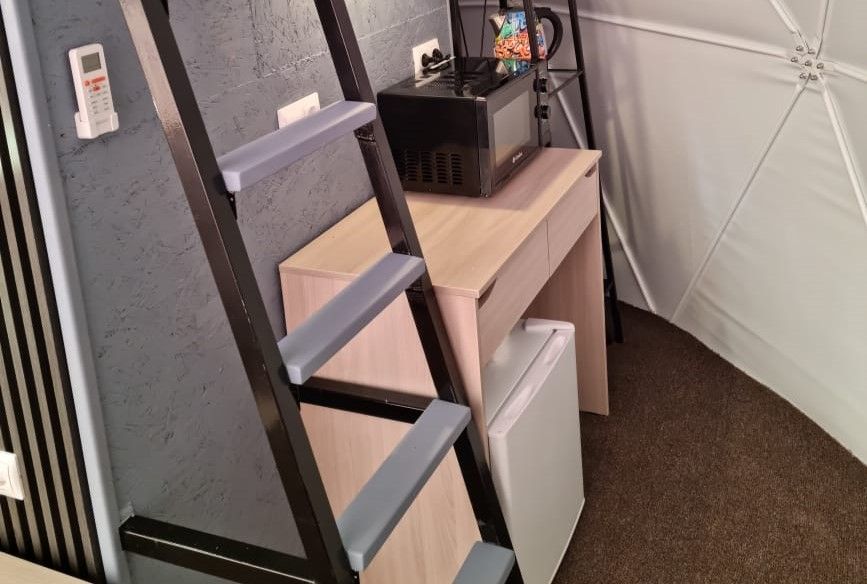 Глемпинг 4-местный (вид на гору)