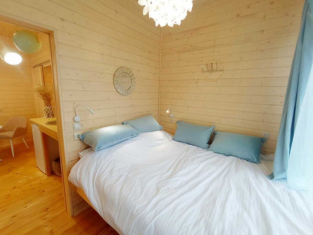 Дом 2-местный 1-комнатный (Зеленый)