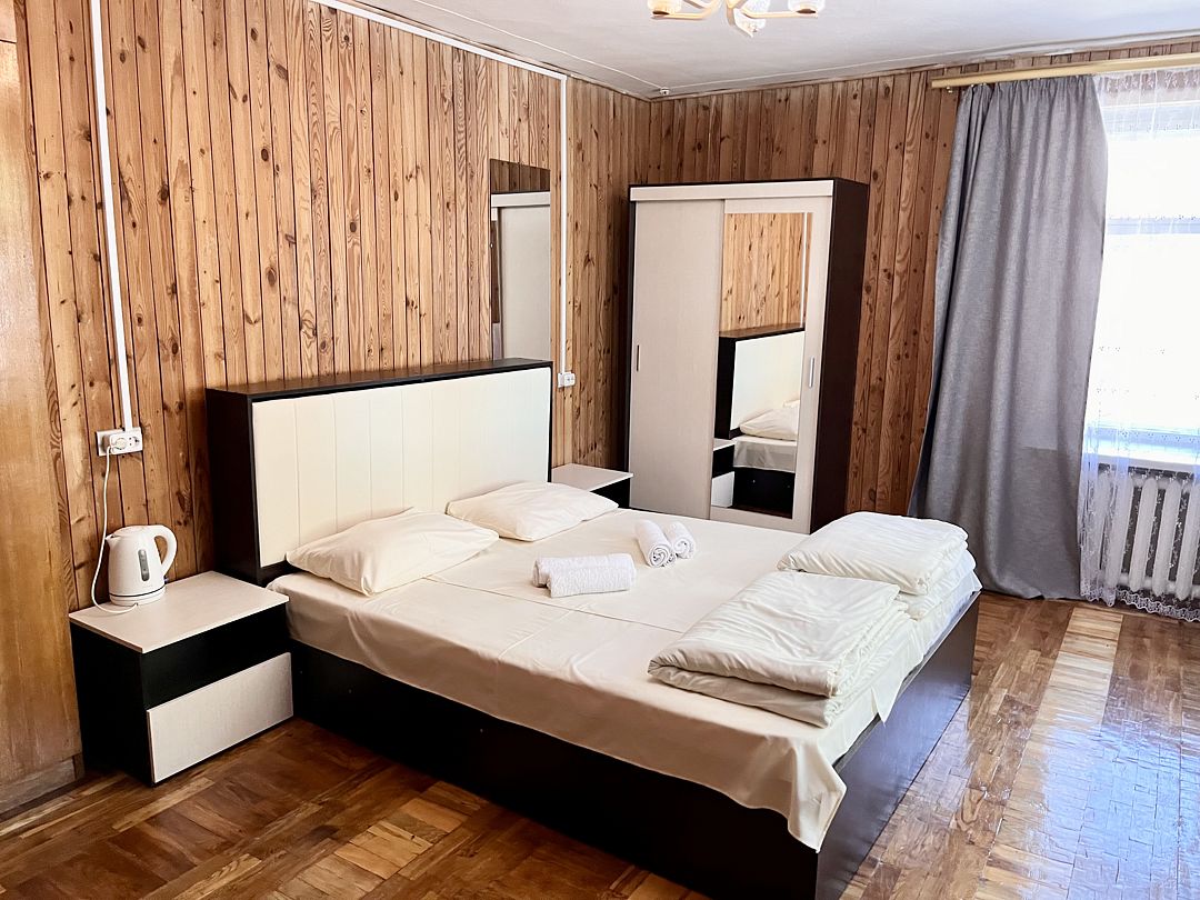 Улучшенный 2-местный 2-комнатный (№17)